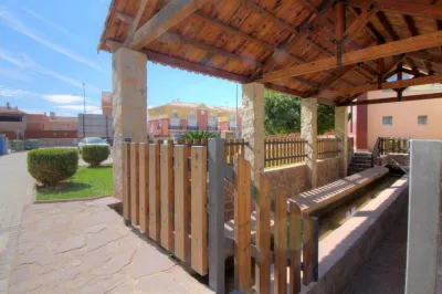 AMPLITUD Y LUZ CERCA DE LA ESTACIÓN DE ALMENARA 47