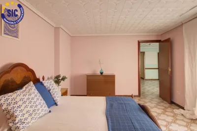 PISO CON GRAN TERRAZA EN EL CORAZÓN DE FAURA 36