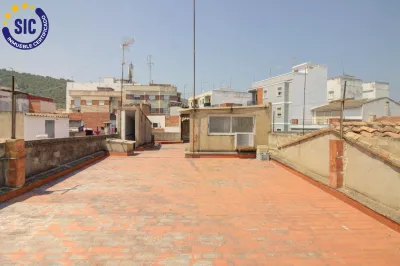 PISO CON GRAN TERRAZA EN EL CORAZÓN DE FAURA 42