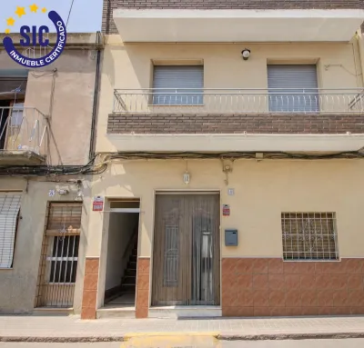 PISO CON GRAN TERRAZA EN EL CORAZÓN DE FAURA 44