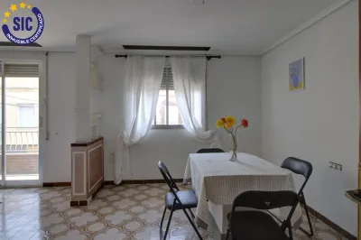 PISO CON GRAN TERRAZA EN EL CORAZÓN DE FAURA 4