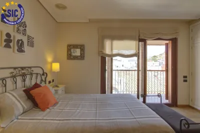 ESPACIOSA VIVIENDA FAMILIAR EN EL CORAZÓN DE ALMENARA 38