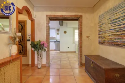 ESPACIOSA VIVIENDA FAMILIAR EN EL CORAZÓN DE ALMENARA 4
