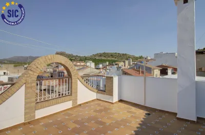 ESPACIOSA VIVIENDA FAMILIAR EN EL CORAZÓN DE ALMENARA 64