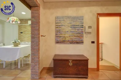 ESPACIOSA VIVIENDA FAMILIAR EN EL CORAZÓN DE ALMENARA 5