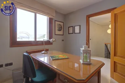 ESPACIOSA VIVIENDA FAMILIAR EN EL CORAZÓN DE ALMENARA 79