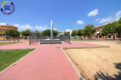 ESPACIOSA VIVIENDA FAMILIAR EN EL CORAZÓN DE ALMENARA 95