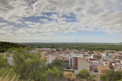 AMPLIO LOCAL EN ALMENARA PARA TU NEGOCIO 18