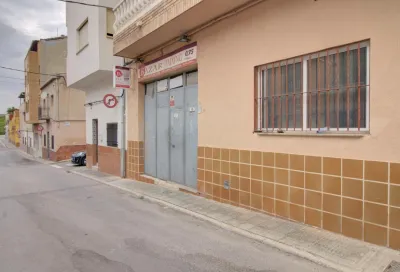 AMPLIO LOCAL EN ALMENARA PARA TU NEGOCIO 1