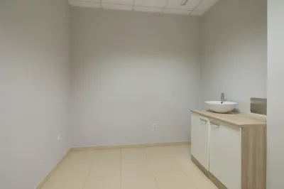 UN ESPACIO PREPARADO PARA TU PRÓXIMO NEGOCIO 19