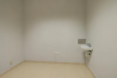 UN ESPACIO PREPARADO PARA TU PRÓXIMO NEGOCIO 27