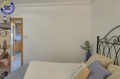 ESPACIO Y COMODIDAD EN EL CENTRO DE ALMENARA 20