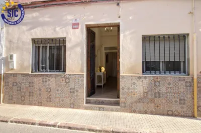 PRECIOSA PLANTA BAJA CON PERSONALIDAD EN PUERTO DE SAGUNTO 3