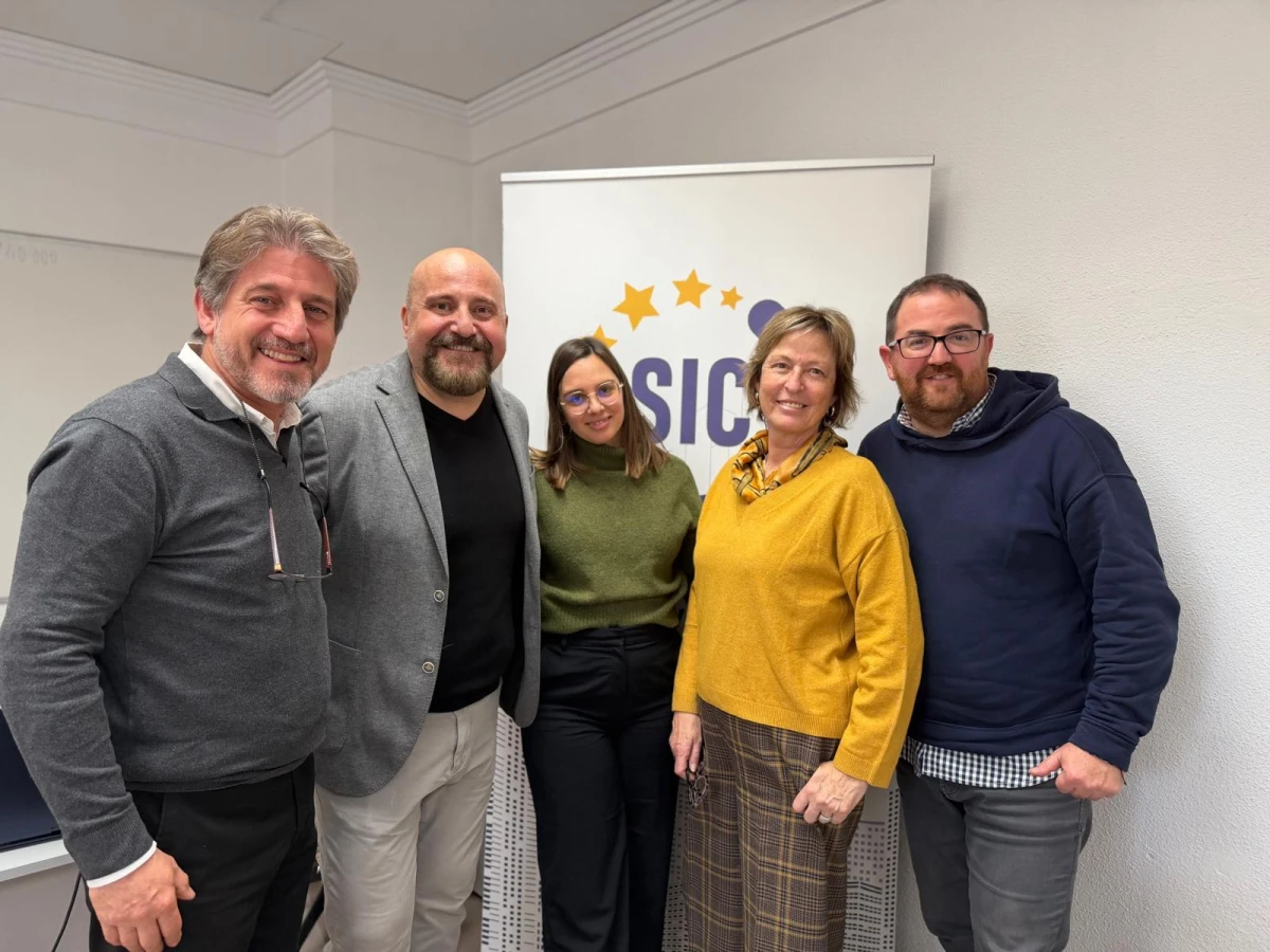 Nos formamos para daros el mejor servicio